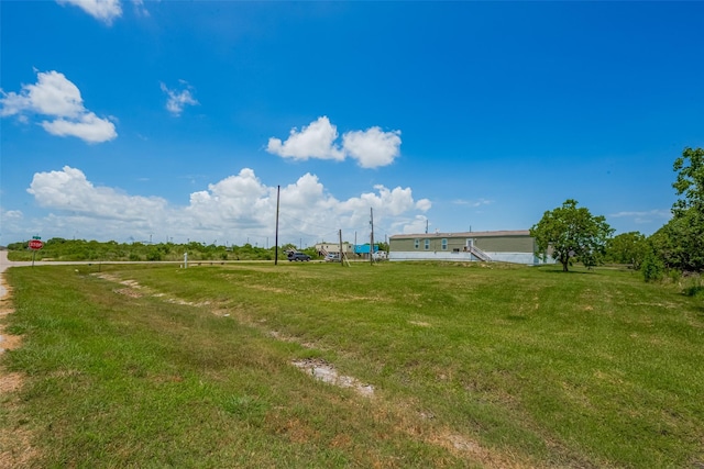 365 16th St, Dickinson, TX 77539