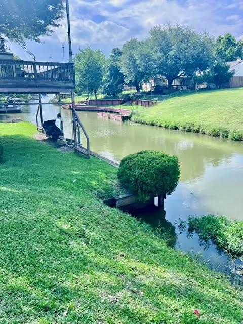 13198 Bunker Hill Dr, Willis, TX 77318 - photo 2