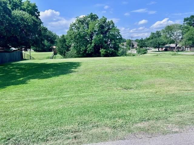 13198 Bunker Hill Dr, Willis, TX 77318 - photo 1