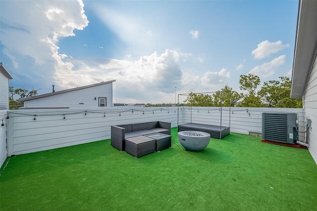 1305 E 27th St Unit A, Houston, TX 77009 - view of yard featuring central AC unit