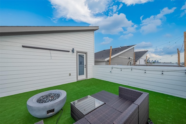 1305 E 27th St Unit A, Houston, TX 77009 - view of yard with a fire pit