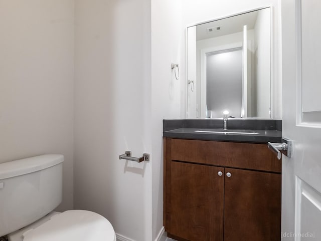 1224 Thompson, Houston, TX 77007 - half bath featuring toilet and vanity