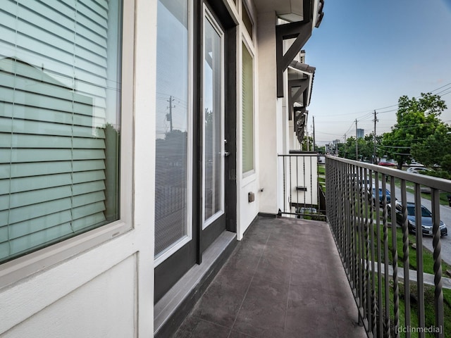 1224 Thompson, Houston, TX 77007 - view of balcony