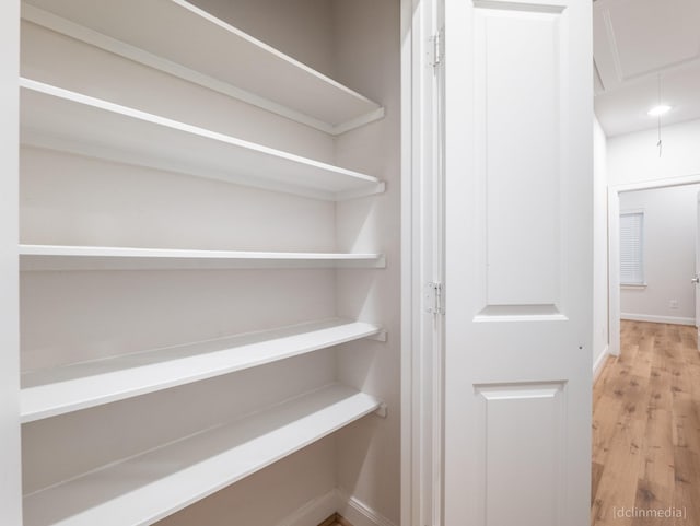 1224 Thompson, Houston, TX 77007 - view of closet
