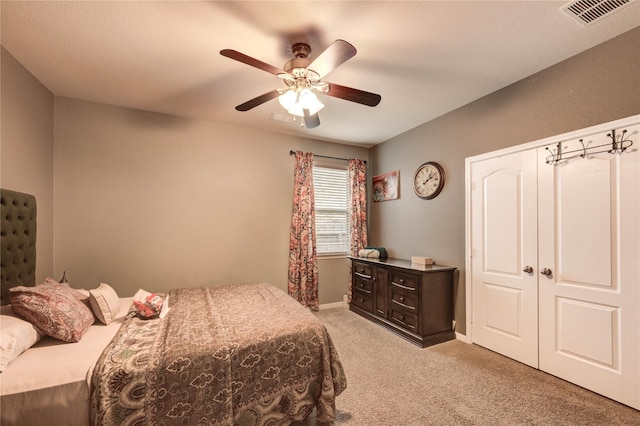 6119 Cresting Knolls Cir, Richmond, TX 77407 - bedroom featuring light carpet and ceiling fan