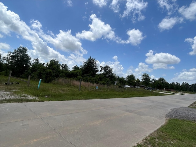 1372 Rd 5263, Cleveland, TX 77327