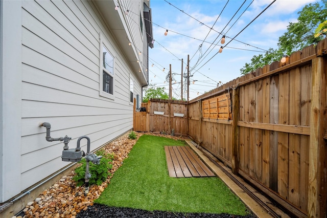 2105 Sam Wilson St Unit A, Houston, TX 77020 - view of yard