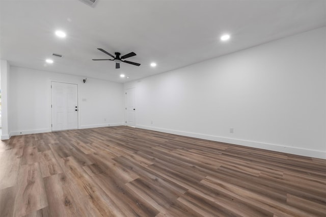 6155 Ridgeway Dr, Houston, TX 77033 - spare room featuring recessed lighting, a ceiling fan, and wood finished floors