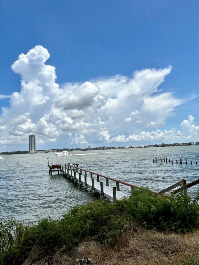 434 Lakeside Dr, Kemah, TX 77565 - dock featuring a water view