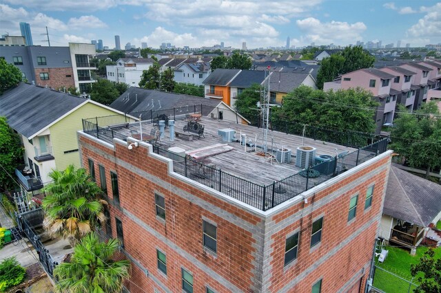 1607 E Bonner St, Houston, TX 77007 - photo 4