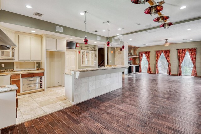1607 E Bonner St, Houston, TX 77007 - photo 25