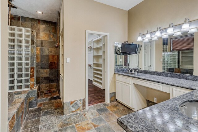 1607 E Bonner St, Houston, TX 77007 - photo 32