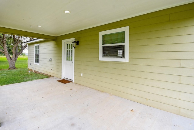 880 Swallow Dr, Palacios, TX 77465 - view of patio / terrace