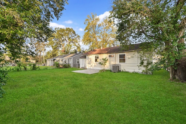 9306 Chesterfield Dr, Houston, TX 77051 - rear view of property with cooling unit and a patio area