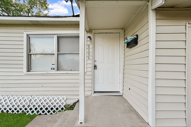 9306 Chesterfield Dr, Houston, TX 77051 - view of doorway to property