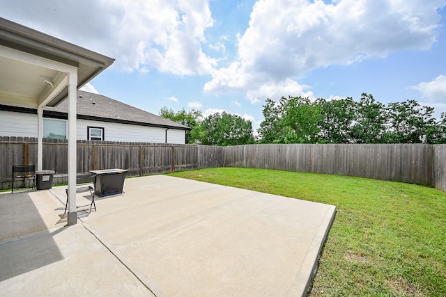 4611 Prairie Chase Dr, Houston, TX 77069 - view of patio