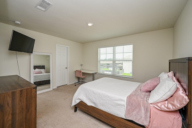 4611 Prairie Chase Dr, Houston, TX 77069 - bedroom featuring light carpet