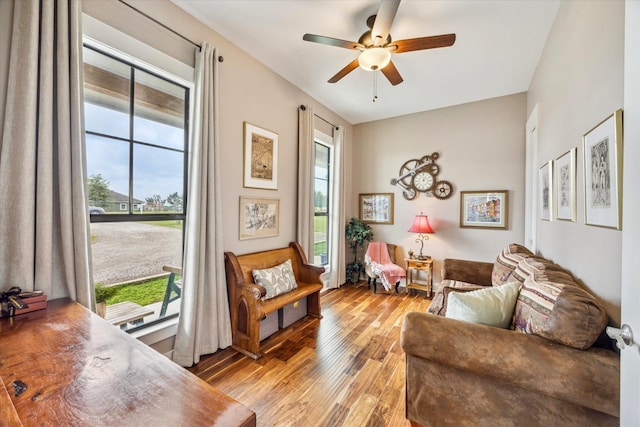 1932 Chappell Ridge Ln, Chappell Hill, TX 77426 - living area with wood finished floors and ceiling fan