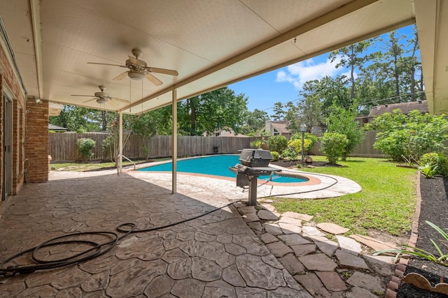 6623 Coral Ridge Rd, Houston, TX 77069 - view of pool featuring a ceiling fan and a patio