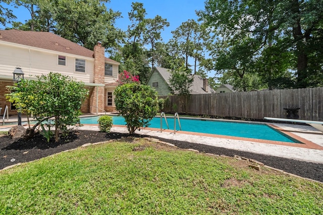 6623 Coral Ridge Rd, Houston, TX 77069 - view of swimming pool with a diving board
