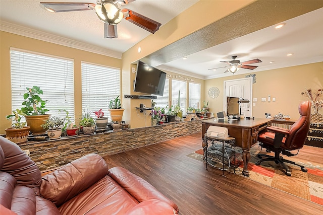 792 W Bayshore Dr, Palacios, TX 77465 - living area with a ceiling fan, wood finished floors, ornamental molding, an office area, and recessed lighting