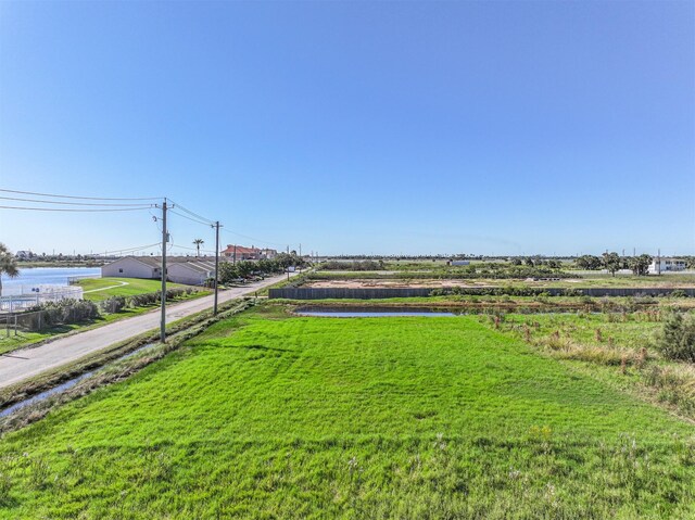 10326 Schaper Rd, Galveston, TX 77554