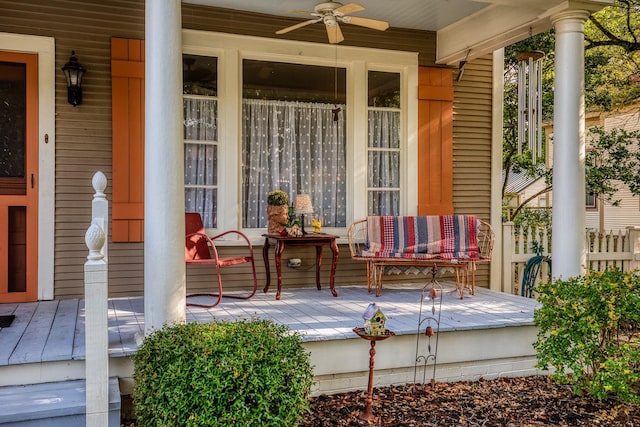 314 W Vulcan St, Brenham, TX 77833 - covered porch with ceiling fan