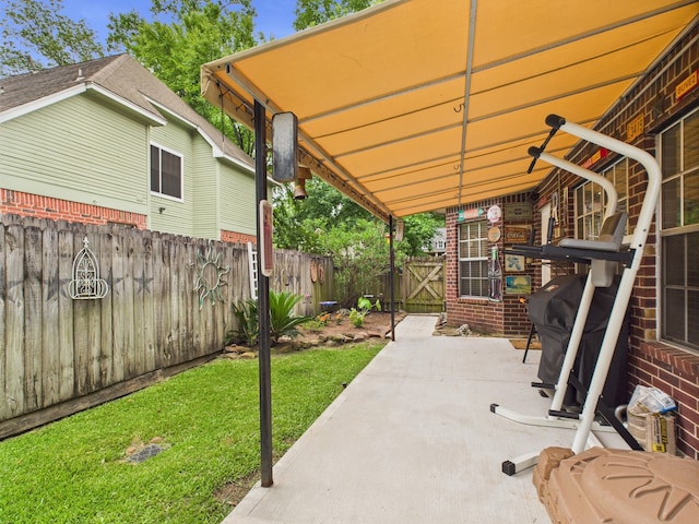 3707 Scenic Valley Dr, Kingwood, TX 77345 - view of patio