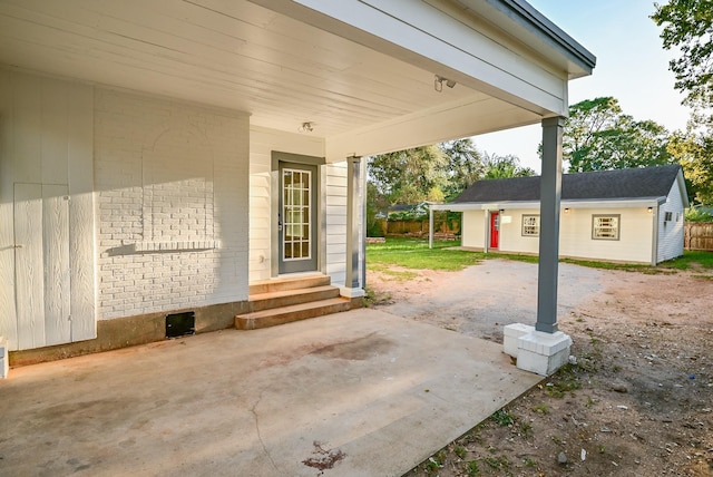 1031 Meyer St, Sealy, TX 77474 - view of patio / terrace with entry steps