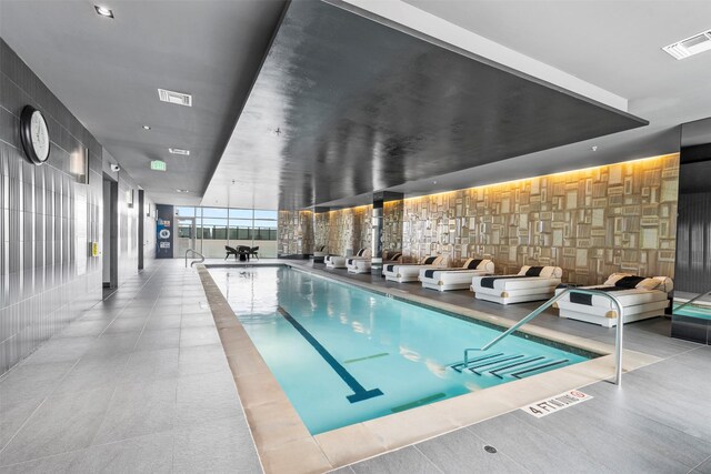 4521 San Felipe St Unit 3101, Houston, TX 77027 - view of indoor pool