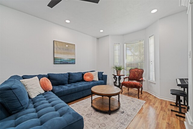 5325 High Bank Dr, Corpus Christi, TX 78413 - living area featuring plenty of natural light, recessed lighting, light wood-style flooring, ceiling fan, and baseboards