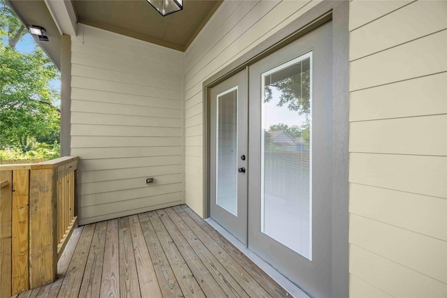 3711 Bain St, Houston, TX 77026 - view of wooden terrace