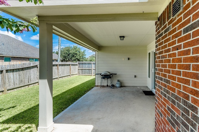 2039 Wembley Way, Rosenberg, TX 77471 - view of patio featuring a grill