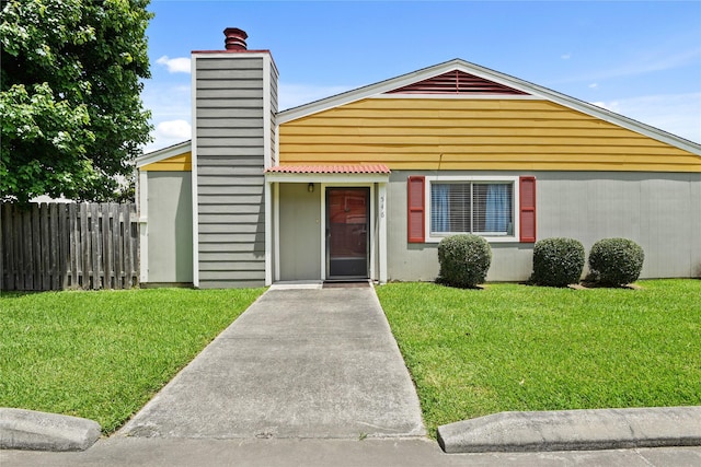 546 Georgetown St Unit 4, Beaumont, TX 77707 - photo 1