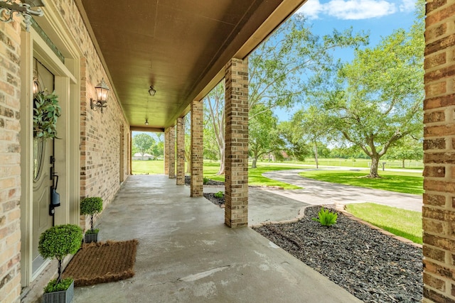3003 Sky Ranch Dr, Alvin, TX 77511 - view of porch