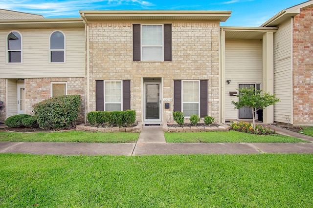 12250 Beamer Rd, Houston, TX 77089 - multi unit property with a front lawn