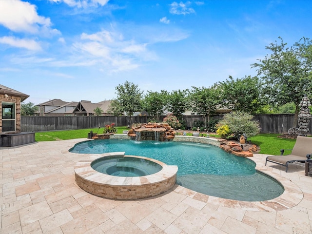 18910 Paddlefish Way, Cypress, TX 77433 - view of swimming pool featuring a patio area, a pool with connected hot tub, and a fenced backyard