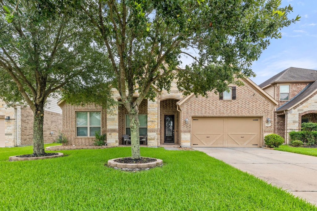 320 Westwood Dr, League City, TX 77573 - photo 1