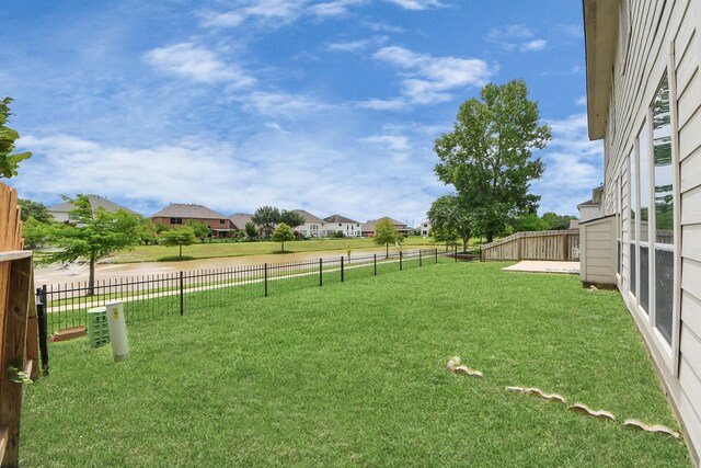 11311 Burmese Ln, Sugar Land, TX 77478 - view of yard featuring a residential view
