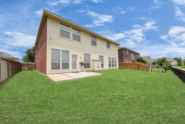 11311 Burmese Ln, Sugar Land, TX 77478 - back of property featuring a patio