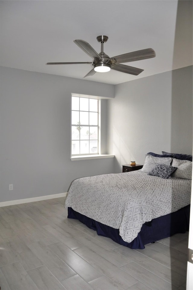 14134 Palo Seco Dr, Corpus Christi, TX 78418 - bedroom featuring ceiling fan and baseboards
