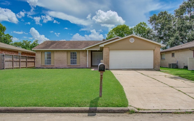 16822 Bougainvilla Ln, Friendswood, TX 77546 - photo 1