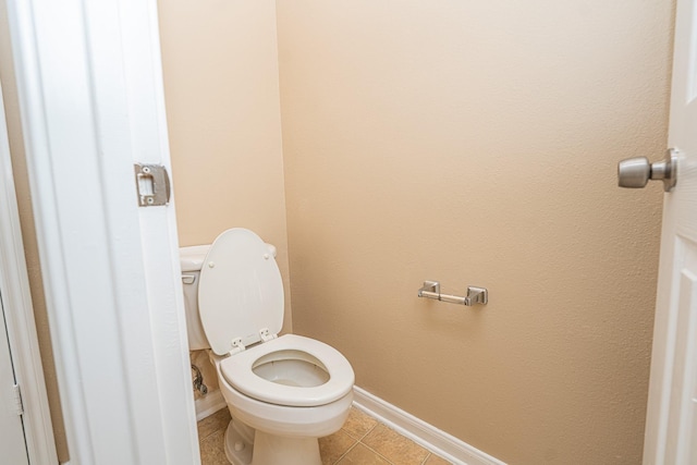 2212 Naomi St, Houston, TX 77054 - bathroom featuring tile patterned flooring and toilet