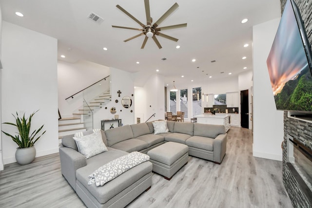 5611 Woodbrook Way, Houston, TX 77081 - photo 24