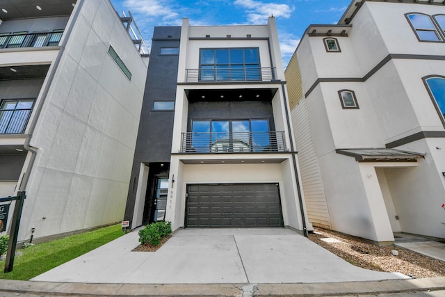 5611 Woodbrook Way, Houston, TX 77081 - photo 5