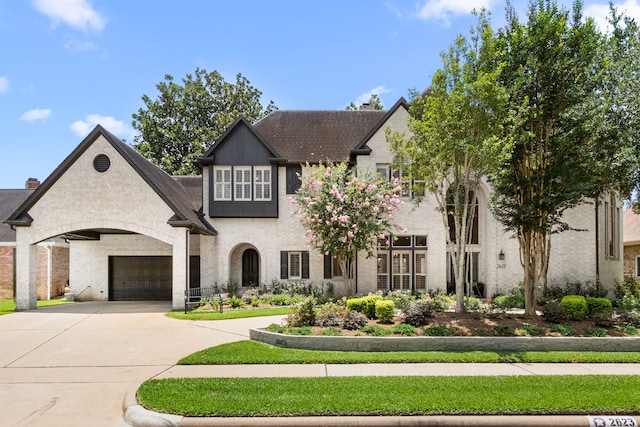 2623 Old S Dr, Richmond, TX 77406 - view of front of house with driveway and a garage
