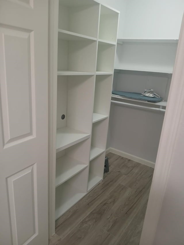 12500 Sandpiper Dr Unit 66, Houston, TX 77035 - view of closet