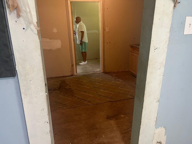 611 Danover St, Katy, TX 77494 - view of corridor
