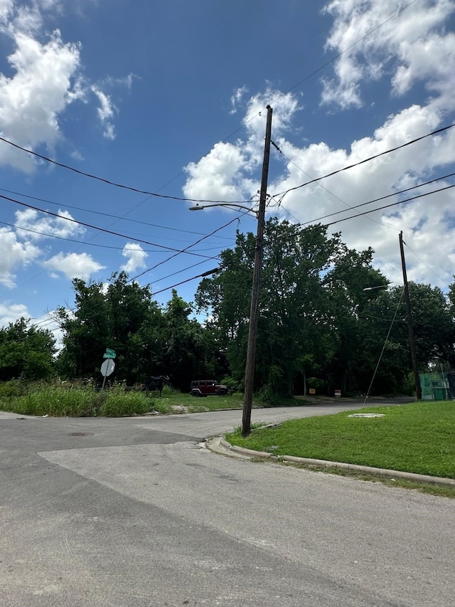 5117 Salina St, Houston, TX 77026