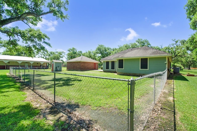120 Brazos River Rd Unit 400, Freeport, TX 77541 - view of fenced backyard